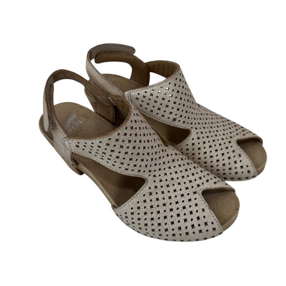Dansko Beige Leather Perforated Slingback Sandals Wood-Look Block Heel SZ 36 - Picture 12 of 16